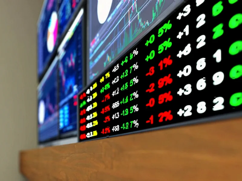 The Narrow Rally: Why Record Markets Hide Dangerous Weakness - According to CNBC, the S&P 500 reached consecutive record high